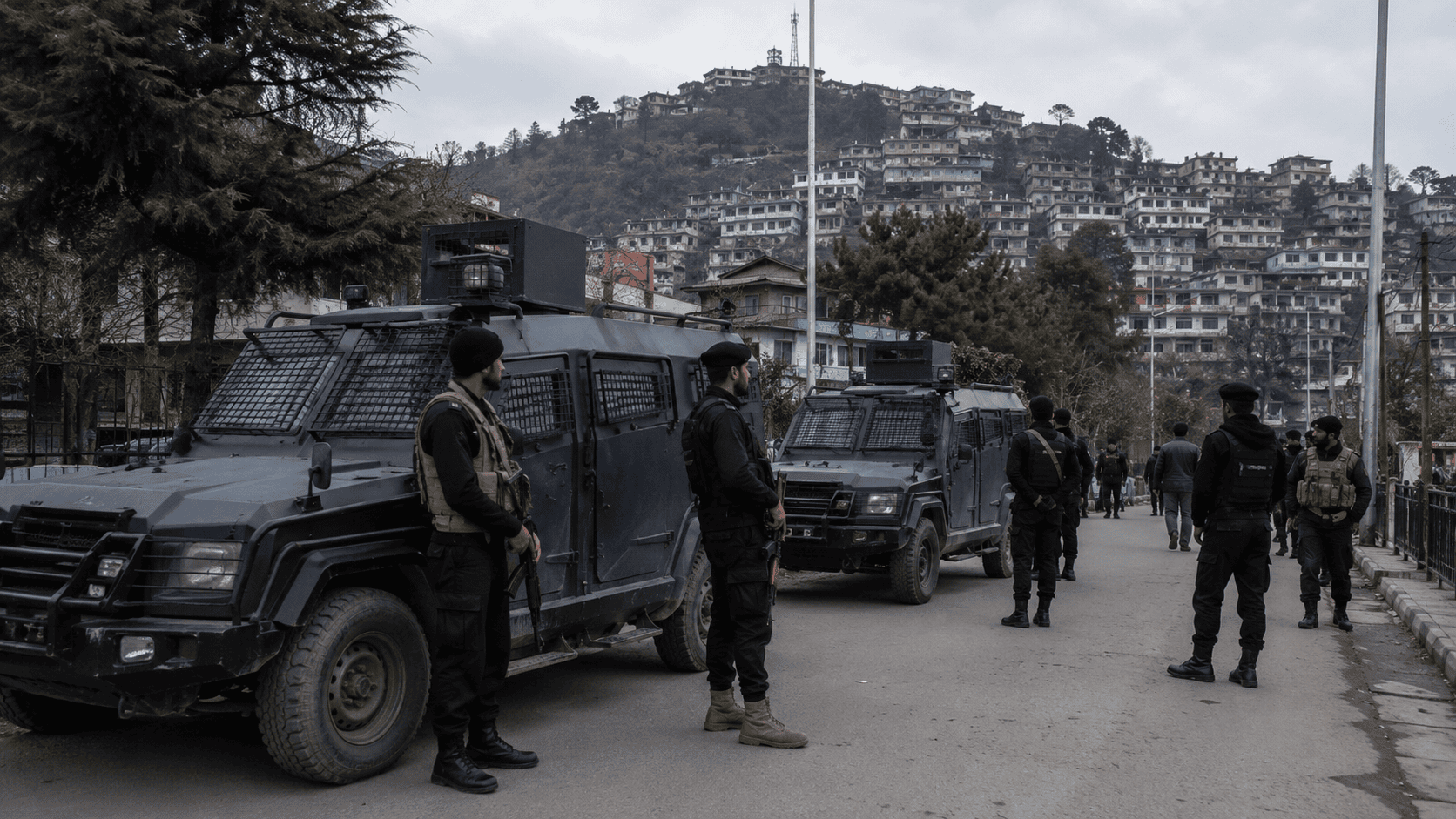 Banned JAAC members clash with AJK police during security operations in Rawalakot